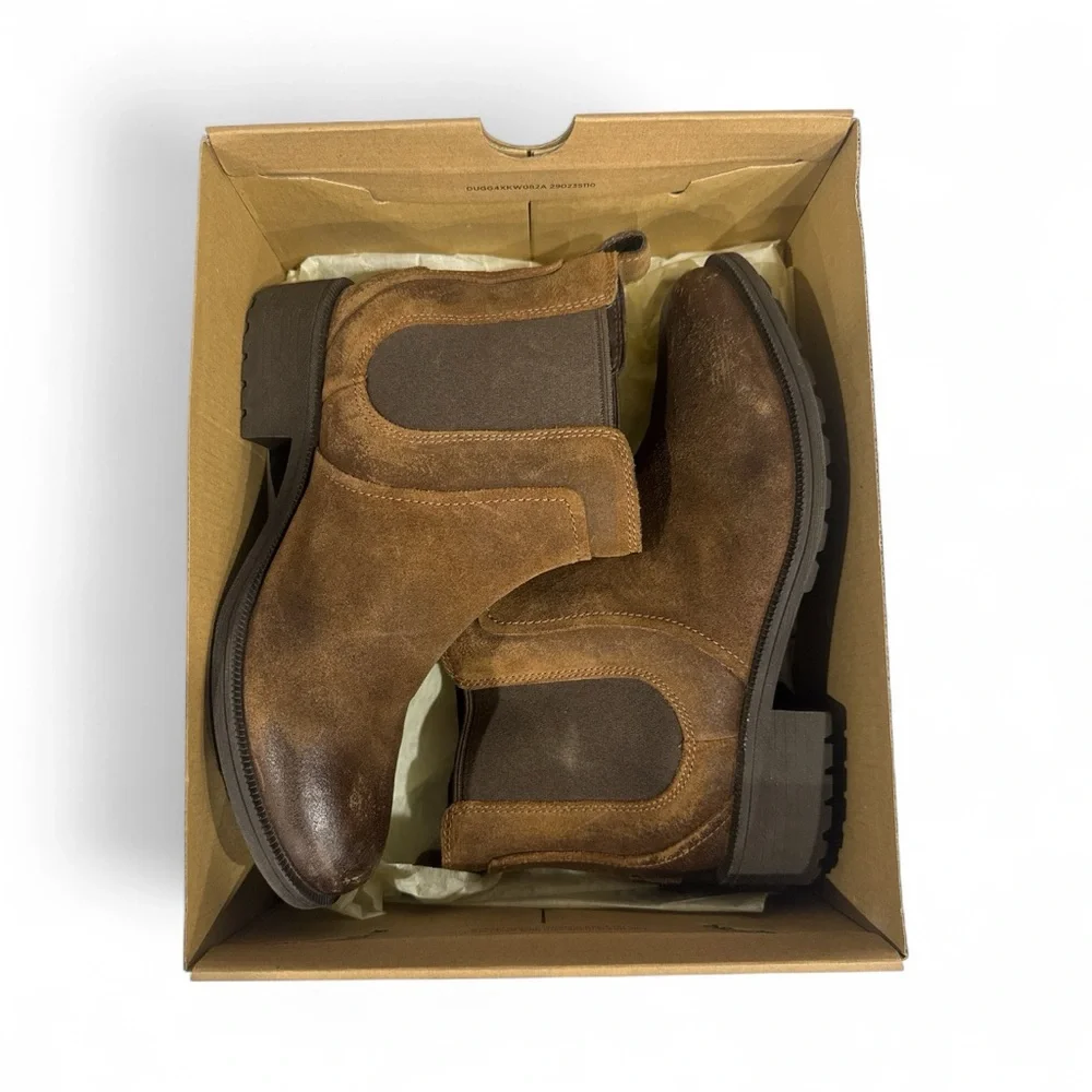 UGG  BONHAM BOOT II Brown Ankle Boots - Picture 2 of 4